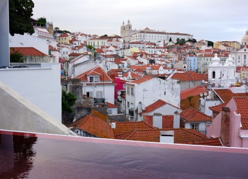 Memmo Alfama - Hotelul boem