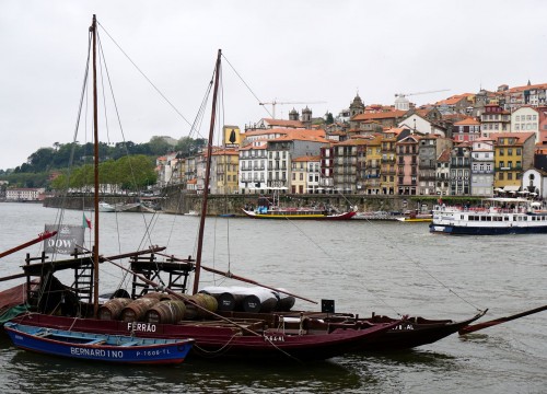 Travel Guide Porto - Porto essentials