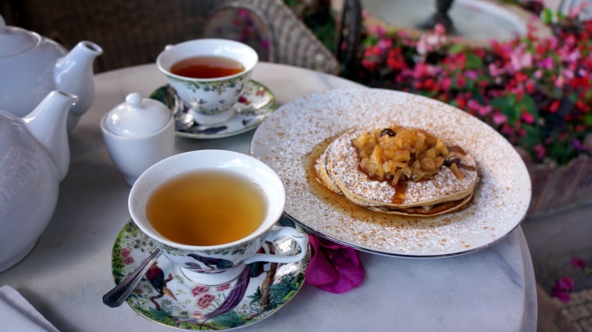Tea at the king`s well, Lisabona