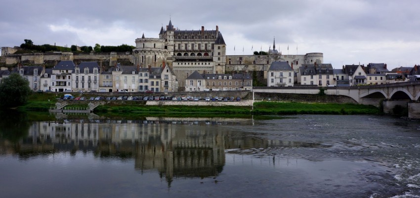 Travel guide Loire Valley - Once upon a time