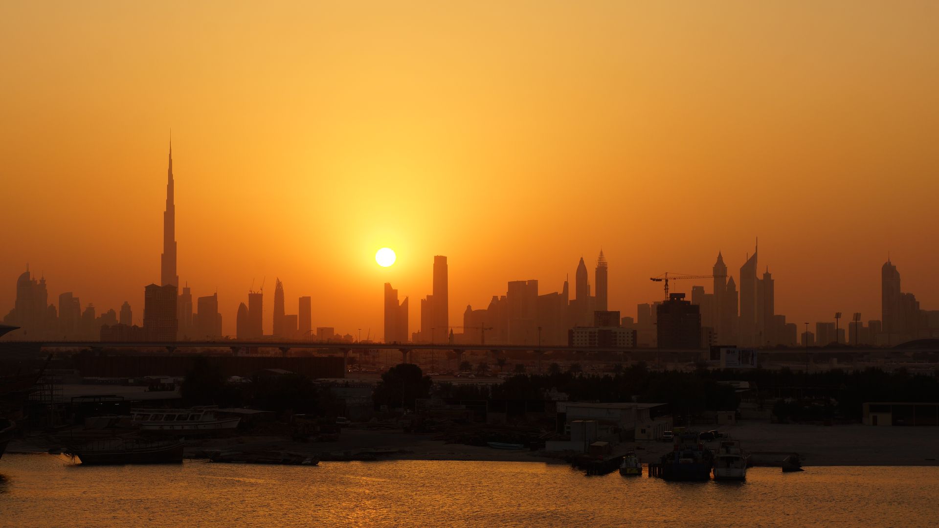 Travel guide Dubai - Dubai Shopping & ”other colored ideas” - second part