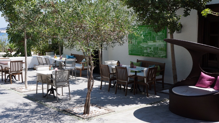 Life Co Beach coffee shop