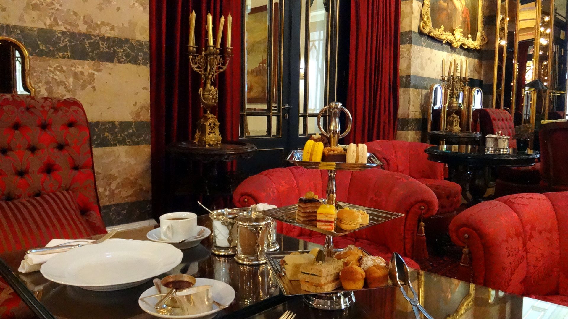 “Teatime “magic in the flavoured coffee town:#pure happiness