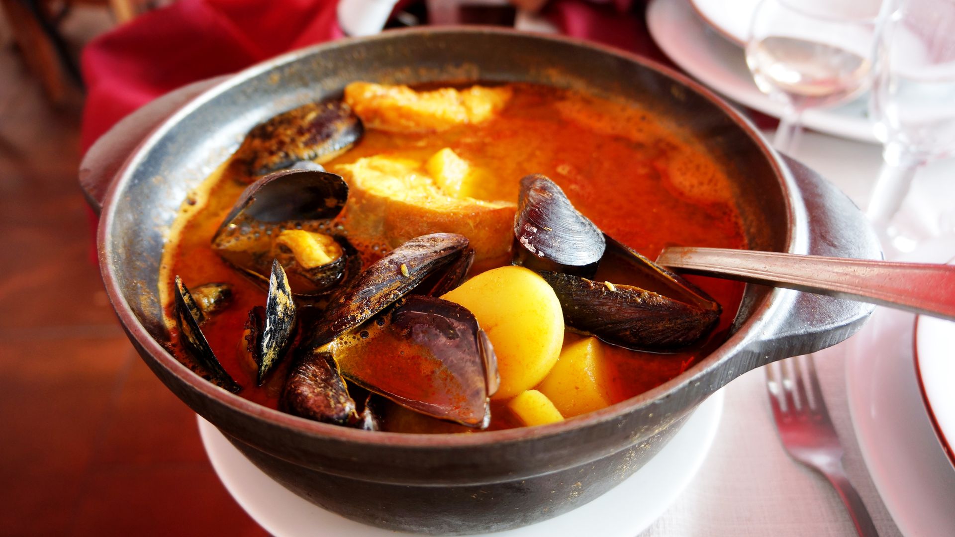 Muse, queen, ultimate splendour: la Bouillabaisse