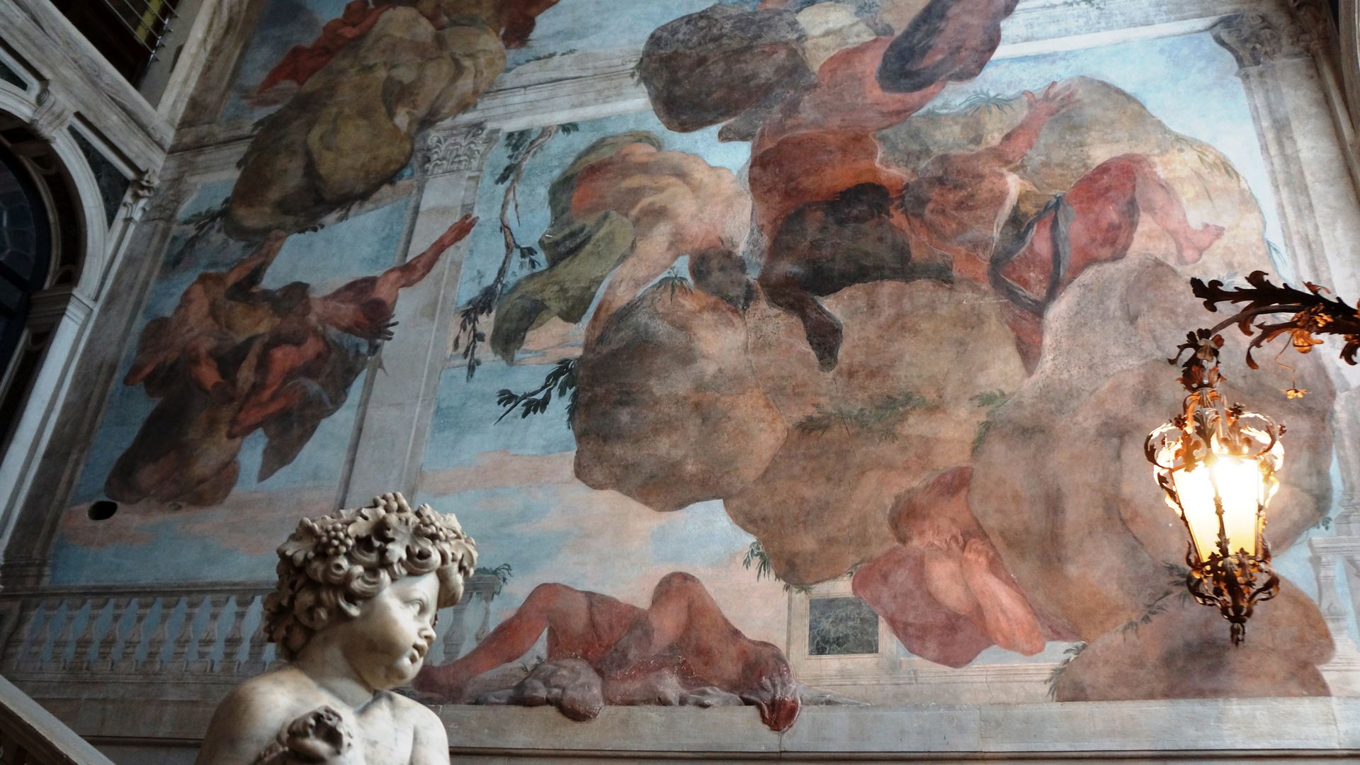 Ca`Sagredo Hotel - The pink jewel of Venice
