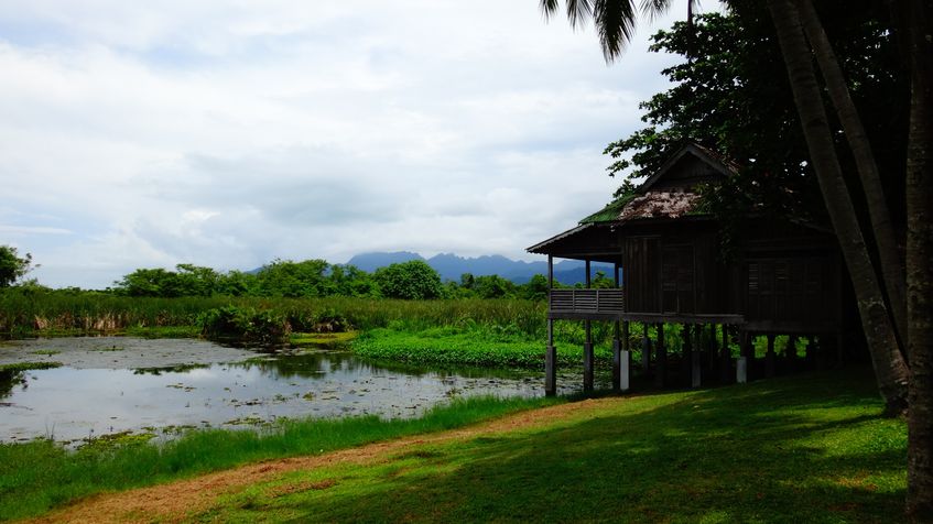 Casa pe mal, Bon Ton Resort