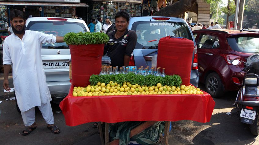 Imagine cu street food in Mumbai
