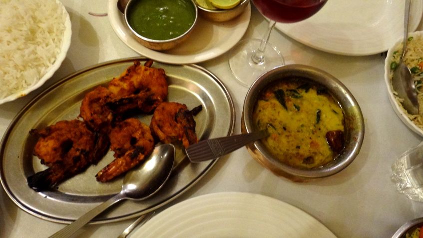 Fructe de mare la restaurant Trishna, Mumbai