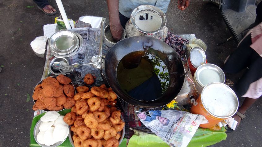 Sortimente de street food in Mumbai