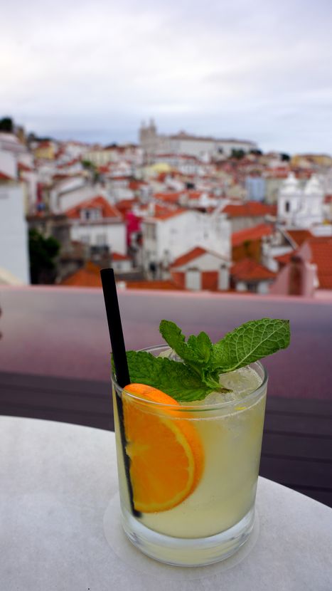 Old Alfama, Wine bar & terrace