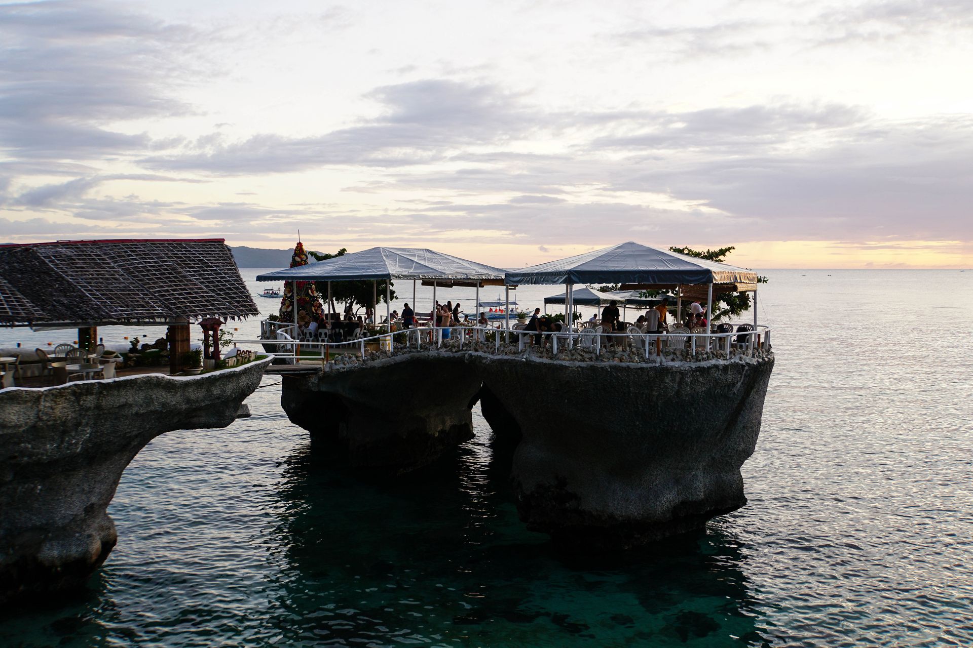 Top beach bars in Boracay
